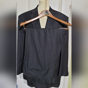 Men's 2 piece Lessona Super 120's cloth made in Italy.